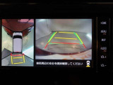 バックガイドモニターで、後方を確認しながら安心して駐車することができます。運転初心者も熟練者も必須の機能ですよ!
