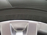 165/65R15    車両装着標準タイヤサイズです。 タイヤのご相談もトヨタモビリティ石川にお任せください
