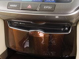 CDはもちろんの事、DVD再生も可能です。フルセグ地デジにも対応しさらにBluetoothにも対応しております