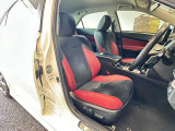 運転席も広々としており運転しやすい環境を実現しています☆室内クリーニングも実施済みです。