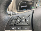 ステアリングスイッチです。ナビのオーディオコントロールが手元で行えます