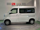 納車前にはプロのメカニックが点検、整備を行いますので安心してお乗り頂けます!!