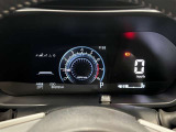 TFTカラーインフォメーションディスプレイを使ったメーターは昼夜問わず視認性が良くなっています!タコメーターは4種類の表示があり、お好みで選べます!