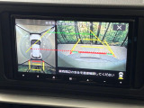 【パノラミックビューモニター】専用のカメラにより、上から見下ろしたような視点で360度クルマの周囲を確認することができます☆死角部分も確認しやすく、狭い場所での切り返しや駐車もスムーズに行えます。