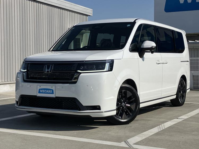 ステップワゴン 2.0 e:HEV スパーダ 30シュウネントクベツシヨウシャ