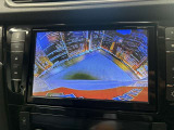 【バックカメラ】運転席から画面上で安全確認ができます。駐車が苦手な方にもオススメな便利機能です。