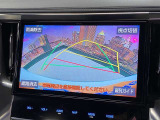 【バックカメラ】も付いています!狭い場所での車庫入れや縦列駐車も安心ですね☆