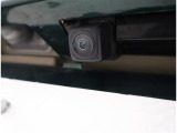 バックカメラが付いているので後方確認が非常にしやすいです。今や運転初心者も熟練者も必須装備!ついていて損はないですね♪