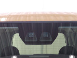 安全装備次世代スマートアシスト付です。毎日の運転で感じる不安や緊張を減らしヒヤッとするシーンの回避をサポートします。みんなに安全・安心を。