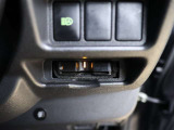 ETC車載器付きです。高速道路の料金所もスムーズに通過できます。