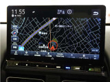 純正11.4インチHondaCONNECTナビ(LXM-247VFLi)&バックカメラが装備されているので、普段の使い勝手もロングドライブも快適です。