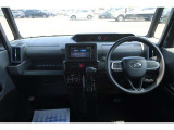 すっきりとした運転席回り☆