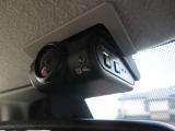 車内用のドラレコも装備です