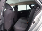ゆとりある広々とした車内空間は、ドライブを始め買い物やレジャーなど、幅広く活躍します。一人でもみんなとでもお出かけを楽しみましょう!