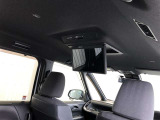 後席フリップダウンモニター(V14T-R72R)搭載!ロングドライブも快適な室内空間をご堪能下さい!
