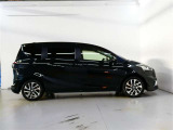 この度は、当社の展示車をご覧いただきまして、誠に有難うございます。自信をもってお勧めできる車となりますので、ごゆっくりご覧頂きたいと思います。