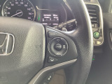 Hondaセンシングの機能のひとつ、アダプティブクルーズコントロール付!アクセルから足を離しても設定したスピードと前車との車間を保ち走行してくれます!車線維持もアシスト☆高速道路で疲労軽減ですね☆