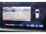 リアカメラ付で車庫入れも安心です。