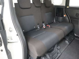 後席シートです。フルフラットにすれば。大容量の荷物を入れることができます。