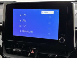 ブルートゥースに接続することにより、スマホに入ったお気に入りの音楽を車内で楽しむことができます♪あると本当に便利な機能になっています!