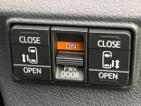 【両側パワースライドドア】スマートキーや運転席のスイッチで後席両側スライドドアの開閉が可能♪電動だから力を入れてドアを開ける必要が無く、小さなお子様でも簡単に開け閉めでき快適です♪