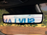 【デジタルインナーミラー】後席の大きな荷物や同乗者で後方が確認しづらい時でも安心!カメラが撮影した車両後方の映像をルームミラー内に表示。クリアな視界で状況の確認が可能です!
