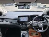 運転席まわりです。細かいオプションなど、気になるところがあればお気軽にメールやお電話等でお問合せください。