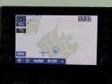 ディスプレイオーディオを装備。スマホとクルマをつなぐことで、これまでのナビに加えて、いろんなサービスが楽しめます