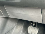 ニーエアバック装備してます!運転者の下肢部にかかる衝撃を緩和します。