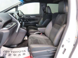 見通しのよいすっきりとした視界で、誰でも運転しやすいです。運転のしやすさは疲れにくさにも繋がりますよ♪