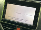 【純正ナビ】人気の純正ナビを装備しております。ナビの使いやすさはもちろん、オーディオ機能も充実!キャンプや旅行はもちろん、通勤や買い物など普段のドライブも楽しくなるはず♪