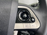 【レーダークルーズコントロール】高速道路での長距離走行が楽に!!自動で速度を保つクルーズコントロールが、衝突軽減システムと連携し、前方の車両を感知して車間を保つように速度調節してくれます!!