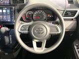 【ステアリングスイッチ】運転中、前方から目線をそらすことなく、オーディオ等の操作が可能な便利機能!安心&快適なドライブを演出してくれます♪
