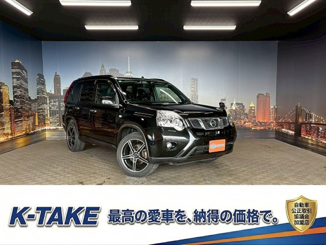 エクストレイル 2.0 20X 4WD (後期型)(禁煙車)(ガラスルーフ)(4WD)(クル