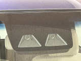 【スマートアシスト】衝突被害の軽減等をサポートする機能には限界があり、いかなる場合も衝突事故等を回避するものではありません。機能を過信せず、常に安全運転を心掛けて下さい。