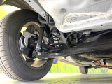 お車を安心してお乗りいただく為には、足回りの定期点検が欠かせません。サービスサポート(有償保証)では無料点検もご提供しており、安心のカーライフをお過ごしいただけるサポート体制が整っています。