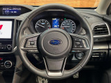 【純正革巻きステアリング】上質な革を使用することで、手にしっかり馴染みとても運転しやすいハンドルです♪