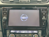 【大画面ナビ】人気の大型10インチナビを装備。存在感のある大画面はインパクト大!ナビ利用時のマップ表示は見やすく、テレビやDVDは臨場感がアップ!いつものドライブがグッと楽しくなります♪