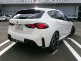 BMWプレミアムセレクション館林では、高年式低走行モデルからMモデル、年式が経ちなかなかディーラーでは見かけないモデルまで幅広いラインナップで認定中古車を取り扱っております。品質に自信があります。