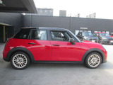 ★ご不明な点やご質問がございましたら名鉄AUTO MINI NEXT 中川 052-369-1132までお気軽にお問い合わせ下さいませ!★