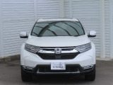 【Honda SENSING装備】ミリ波レーダーとカメラを用いた先進の安全運転支援システムです。衝突軽減ブレーキに始まり、車線維持システム、標識認識機能などの支援で安全運転をサポート致します。