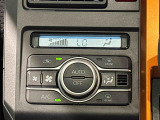車内空調は&rdquo;AUTOエアコン&rdquo;にお任せ。運転に集中出来ますよ!