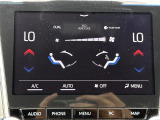 【左右独立温度コントロール式フルオートエアコン(DUAL/SYNC)】運転席側と助手席側でそれぞれ自由に温度設定ができ、快適な風量やモードなどを自動調整します!