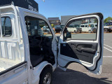 お車に関することは島根県出雲市のフリーロードにお任せください!・営業時間 9:00〜18:00 ・水曜日・第一火曜日・盆・正月・GW