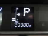 たとえばダイハツのお店にある、たくさんのスマアシ搭載車は、正常に作動する事をしっかり確認します。
