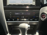 嬉しいオートエアコン装備です!1年中快適な室内に!車内温度を設定すると、風量を自動で調節してくれます♪
