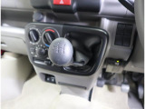 初心者の方でも操作しやすいMT車です♪運転者のお好きなタイミングでシフトチェンジができ、運転の楽しさを感じられます☆