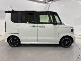 納車前には、当社メカニックによる『プロの視点』で、安全かつ安心して気持ちよくお乗りいただける整備を行います。詳しくはスタッフまで。