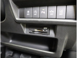 ETC車載器付き☆ セットアップ作業もご依頼いただければご納車までに行います!納車当日から有料道路をご利用いただけます♪