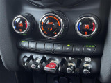 ◆LIBERALAは、輸入車選びの新たなスタイルを提案するインポート・セレクト・ブランドです。オーナー様となる方がクルマから直接感じる感性を第一にした、最良の一台との出会いをコーディネートいたします。
